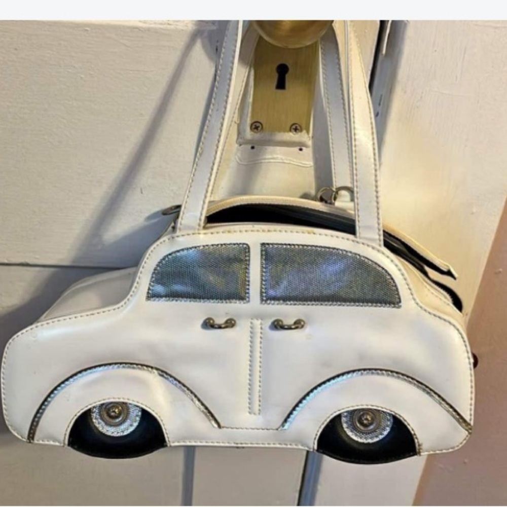 Car shapped purse